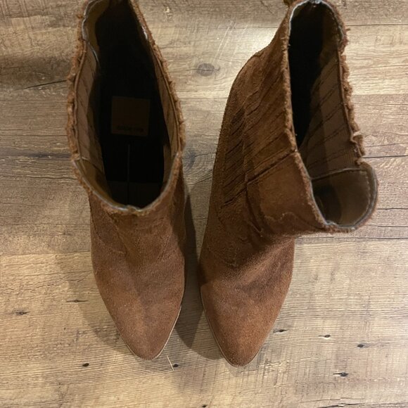 Brown Suede Western-Style Ankle Boots - Picture 4 of 6